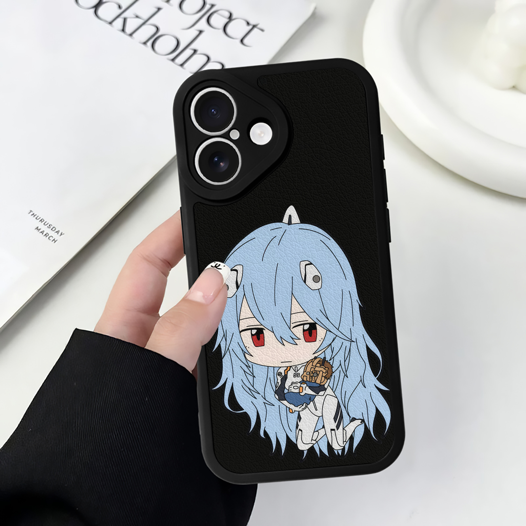 （画像用） EVA 新世紀エヴァンゲリオン 【iPhone 16シリーズ対応】シリコンスマホケース（レザー調） 材質：シリコン